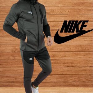 Nike Eşofman Takımı